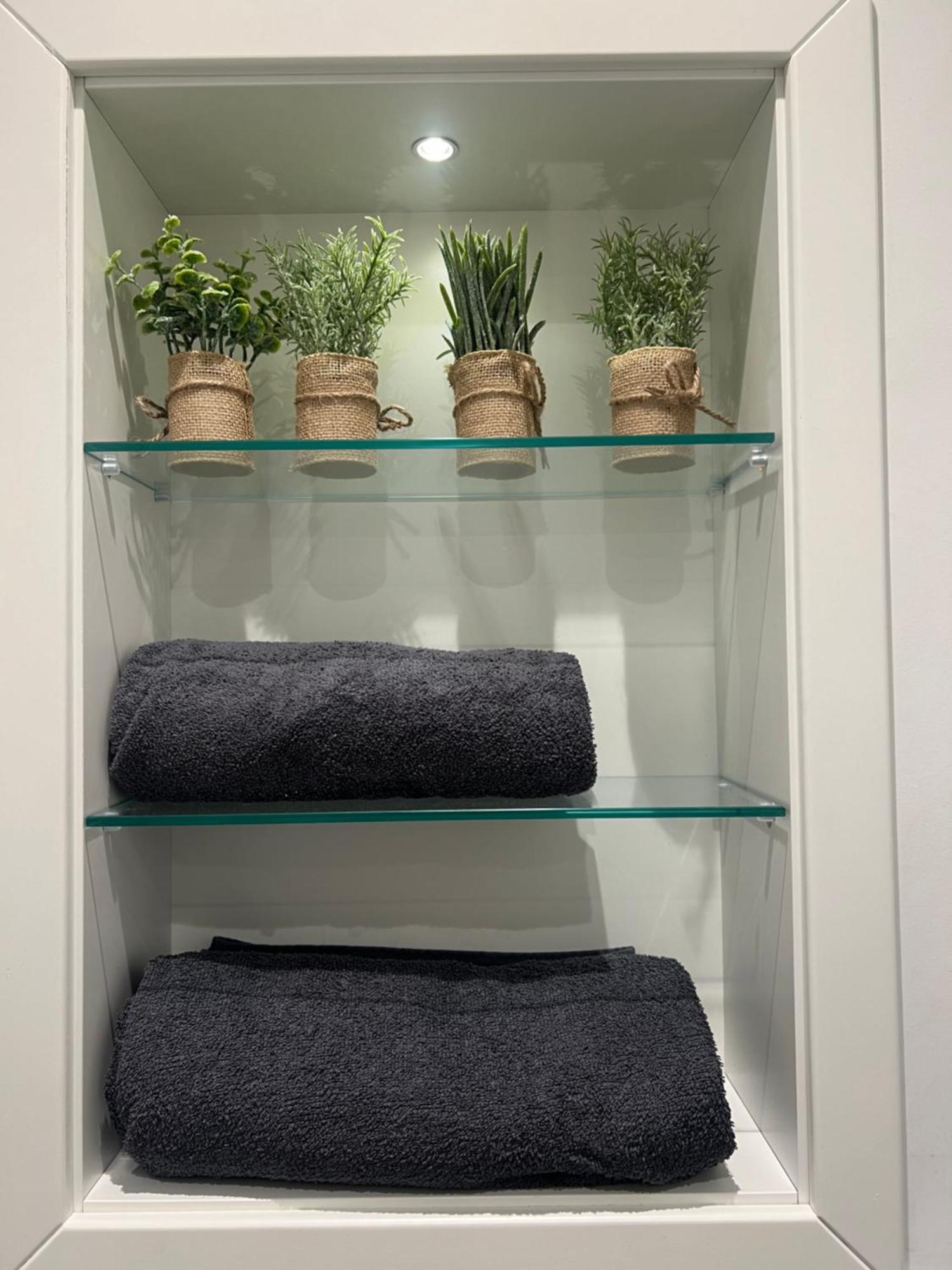 London Heathrow Airport Apartment Voyager House Terminal 12345 - Ev Electric And Parking Available! Hillingdon Extérieur photo